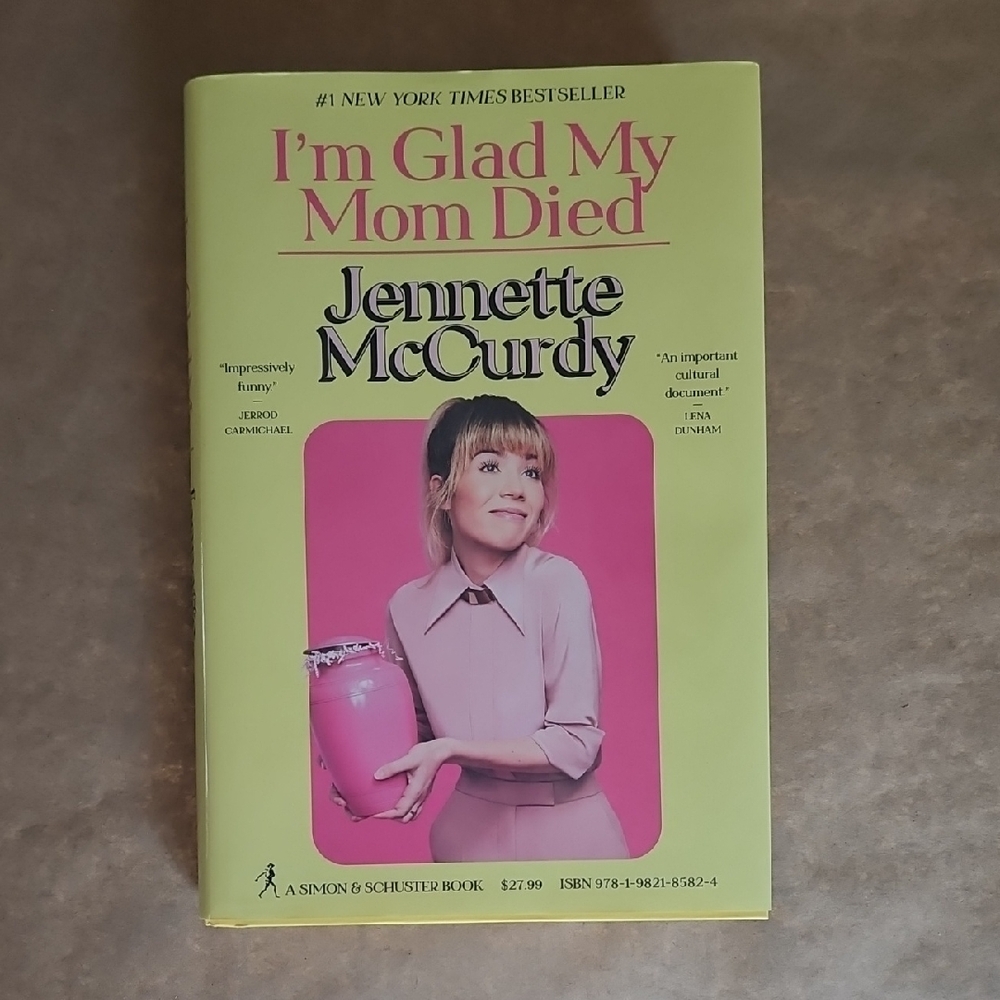 Jennette McCurdy's I'm Glad My Mom Died - Yellow Cover Coffee Table Book